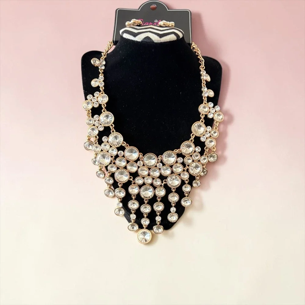 Paparazzi Zi Collection The Rosa Signature Series Gold Rhinestone Necklace Set
